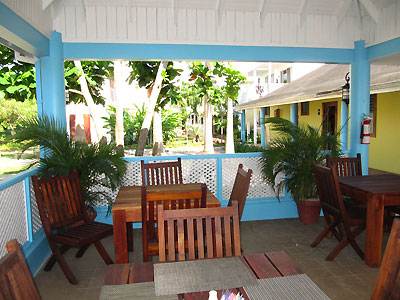 Negril Palms Beachside Bar & Lounge and Restaurant - Negril Palms, Negril Jamaica Resorts and Hotels