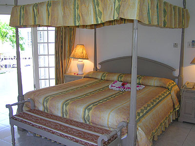 One and Two Bedroom Suites - Beachcomber Club, Two Bedroom Ocean View, Negril Jamaica Resorts and Hotels
