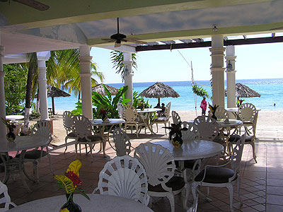 Restaurant and Bar - Beachcomber Club Restaurant Negril Jamaica Resorts and Hotels