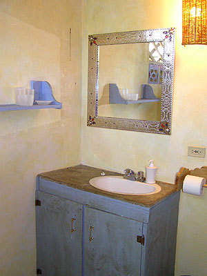 2 Bedroom Cottage - Bananas Garden 2 Bedroom Cottage bath Negril Jamaica Resorts and Hotels