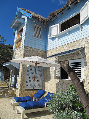 One Bedroom Ocean View Suites - The Caves Bird's Nest Bath - Negril, Jamaica Resorts and Hotels