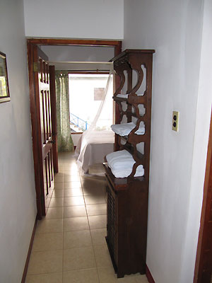 Bella Villa (up stairs) - 2 bedroom A/C unit - Catcha Falling Star Gardens, Negril Jamaica Resorts and Hotels