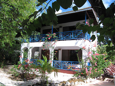 Jr. Suites (9) - Catcha Falling Star Gardens, Negril Jamaica Resorts and Hotels