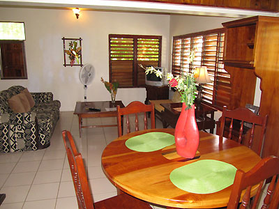 June Rose Apartment - Up stairs - Fan cooled - Catcha Falling Star Gardens, Negril Jamaica Resorts and Hotels