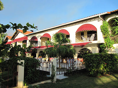 Exterior and Grounds - Charela Inn - Negril Resorts and Hotels, Jamaica