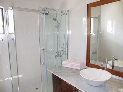 Deluxe Sea View Rooms Deluxe Sea View Rooms - Charela Inn Deluxe Seaview Rooms- Negril Resorts and Hotels, Jamaica