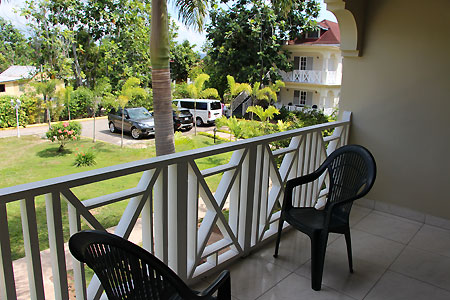 (2)One Bedroom Beach View Suites - Coral Seas Beach, Negril Jamaica Resorts and Hotels