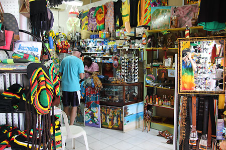 Grounds, Heather's Spa and Tropic Souveniers Convinience & Gift Shop - Coral Seas Beach, Negril Jamaica Resorts and Hotels