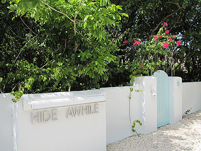 Entrance and Grounds - Hide Awhile, Negril Jamaica Resorts Hotels and Villas