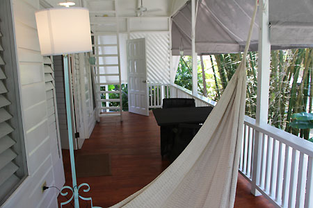 Upper White House Suite - Idle Awhile - Negril Jamaica hotels and resorts