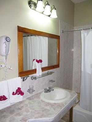 Junior Suites - Merril's 2 Beach Resort Garden Suite, Negril Jamaica Resorts and Hotels