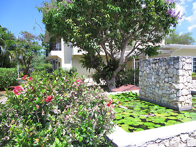 Restaurant & Bar, Pool, and Grounds Restaurant & Bar, Pool, and Grounds - Rooms Negril - Negril, Jamaica hotels and resorts