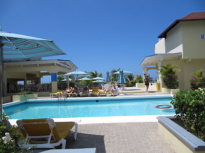 Restaurant & Bar, Pool, and Grounds Restaurant & Bar, Pool, and Grounds - Rooms Negril - Negril, Jamaica hotels and resorts