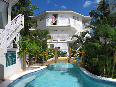 Pool, Beach, Restaurant and Bar Pool, Beach, Restaurant and Bar -