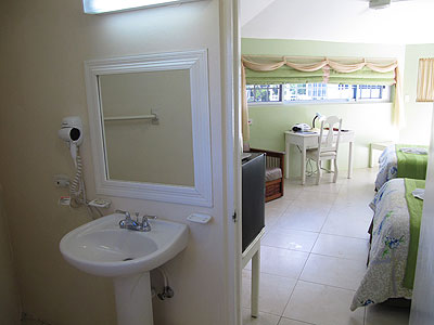Superior ( 22) and Beachfront Rooms (2 only) located above the villas - 2nd and 3rd floors Superior ( 22) and Beachfront Rooms (2 only) located above the villas - 2nd and 3rd floors -