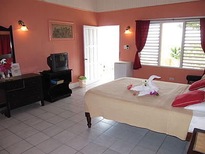 Superior Oceanview Rooms with Queen Bed + mini refrigerator Superior Oceanview Rooms with Queen Bed + mini refrigerator - Sunset On the Cliffs Ocean View Room, Negril Jamaica Resorts and Hotels