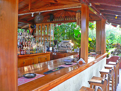 Dining and Bar - Sunrise Club - Negril, Jamaica Resorts and Hotels