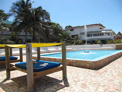 Pools, Sea entrances and Snorkeling - Samsara Hotel Pool - Negril Jamaica Resorts and Hotels
