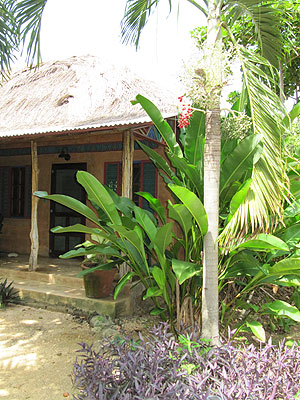 One Bedroom Bungalows - Butterfly and Hummingbird - Tingalayas Retreat - Negril, Jamaica resorts, villas, cottages and hotels