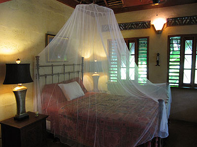 One Bedroom Bungalows - Butterfly and Hummingbird One Bedroom Bungalows - Butterfly and Hummingbird - Tingalayas Retreat - Negril, Jamaica resorts, villas, cottages and hotels
