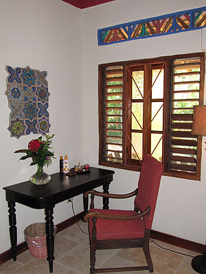 One Bedroom Bungalows - Butterfly and Hummingbird One Bedroom Bungalows - Butterfly and Hummingbird - Tingalayas Retreat - Negril, Jamaica resorts, villas, cottages and hotels
