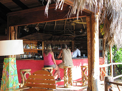 Restaurant, Bar and Lounge - Tensing Pen - Negril Jamaica Resorts and Hotels
