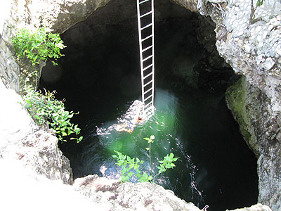 hole negrilonestop negril